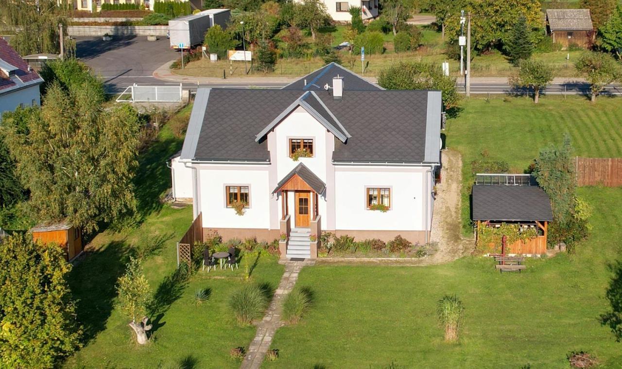 Ferienwohnung U Kapitana Radvánovice Exterior foto