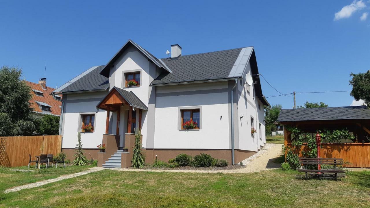 Ferienwohnung U Kapitana Radvánovice Exterior foto